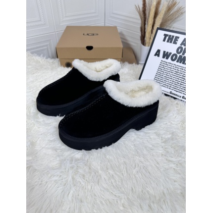 New Arrivals VGG Fur Shoes For Women in 199948