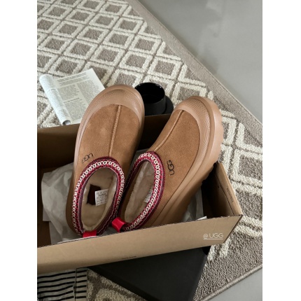 New Arrivals VGG Fur Shoes For Women in 199960