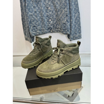 New Arrivals VGG Fur Shoes For Women in 199962