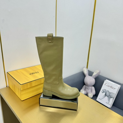 New Arrivals Fendi Boots For Women in 200028