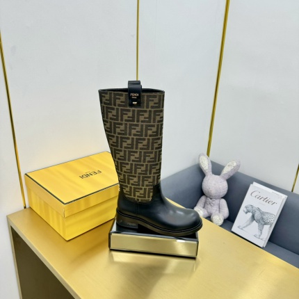 New Arrivals Fendi Boots For Women in 200030