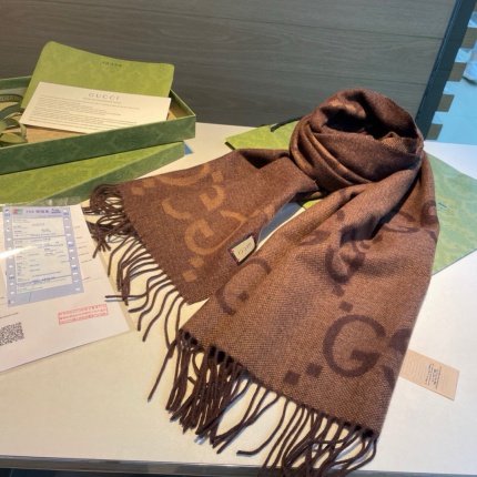 New Arrivals Gucci Cashmere Scarf in 200037
