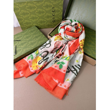 New Arrivals Gucci Cashmere Scarf in 200053