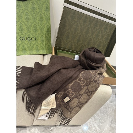 New Arrivals Gucci Cashmere Scarf in 200058