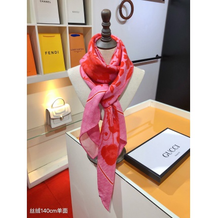 New Arrivals Gucci LightWeight Silk Scarf in 200075