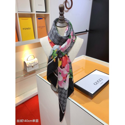 New Arrivals Gucci LightWeight Silk Scarf in 200079