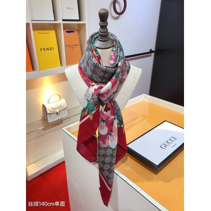 New Arrivals Gucci LightWeight Silk Scarf in 200082