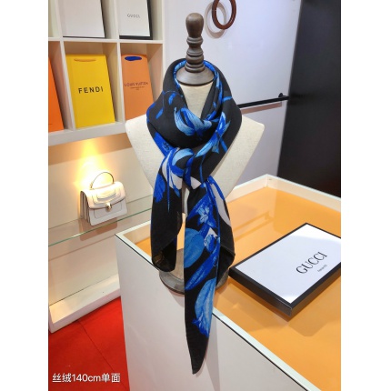 New Arrivals Gucci LightWeight Silk Scarf in 200083