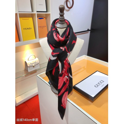 New Arrivals Gucci LightWeight Silk Scarf in 200084