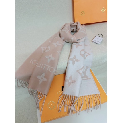 New Arrivals Louis Vuitton Cashmere Scarf in 200160