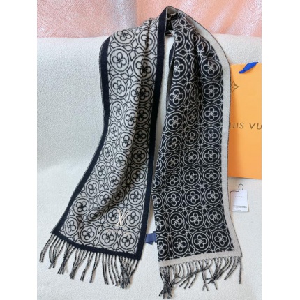 New Arrivals Louis Vuitton Cashmere Scarf in 200188