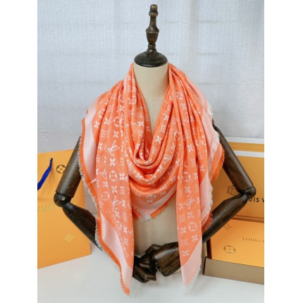 New Arrivals Louis Vuitton Cashmere Scarf in 200202
