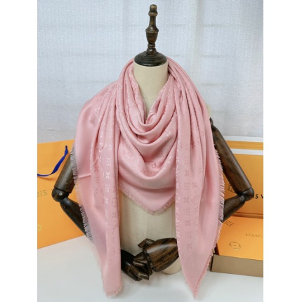 New Arrivals Louis Vuitton Cashmere Scarf in 200209