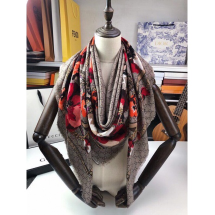 New Arrivals Gucci Cashmere Scarf in 200239