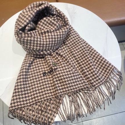 New Arrivals Dior Cashmere Scarf in 200269