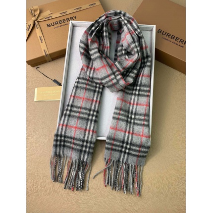 New Arrivals Burberry Cashmere Scarf in 200372