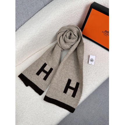 New Arrivals Heremes Cashmere Scarf in 200384