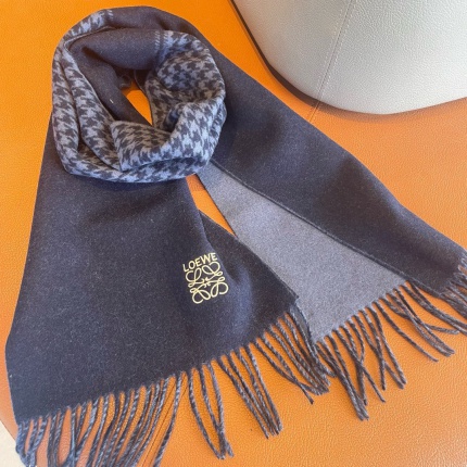 New Arrivals Loewe Cashmere Scarf in 200461