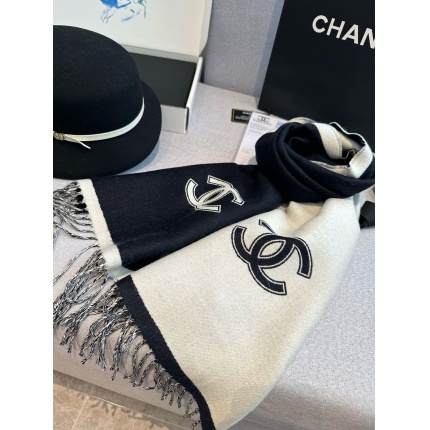 New Arrivals Chanel Cashmere Scarf  in 200513