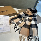 New Arrivals Burberry Cashmere Scarf in 200331
