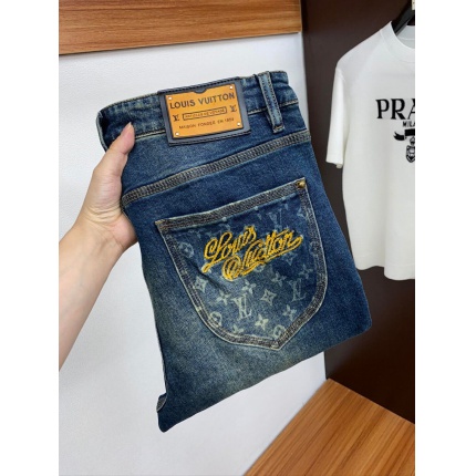New Arrivals High quality Louis Vuitton Jeans For Men in 200591