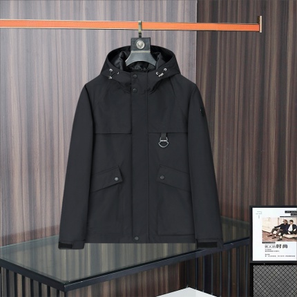 Moncle Thin Jackets For Men in 200658