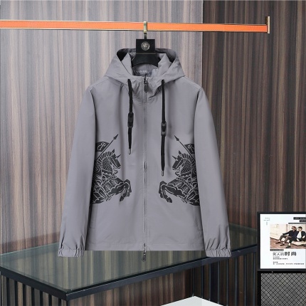 Buberry Jackets For Men in 200674