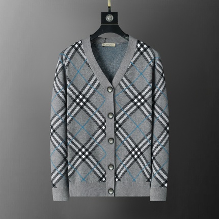 Burberry Sweaters for Men in 200730