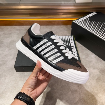 New Arrivals Dsquared2 Sneakers For Men in 200803