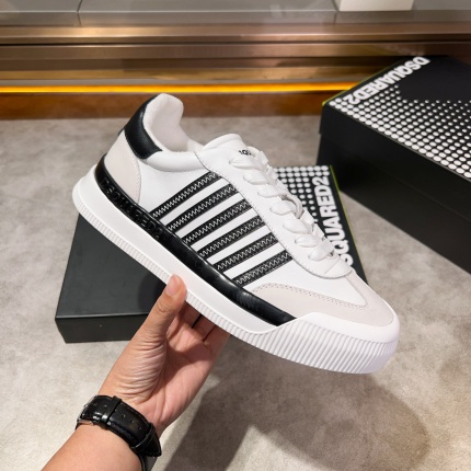 New Arrivals Dsquared2 Sneakers For Men in 200805