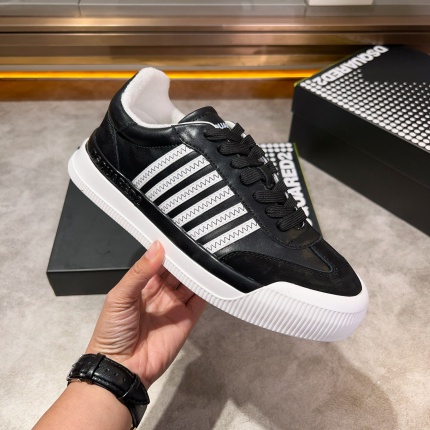 New Arrivals Dsquared2 Sneakers For Men in 200806