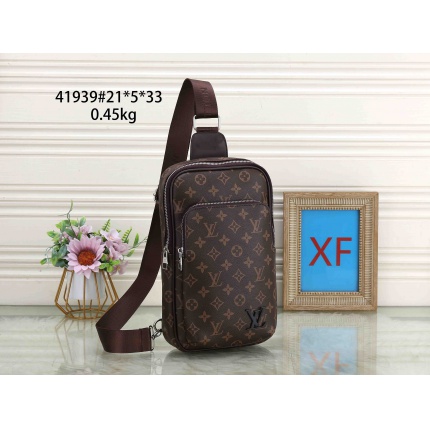 Louis Vuitton Cross Bags Men in 200877
