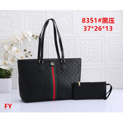 Gucci Handbags in 200993