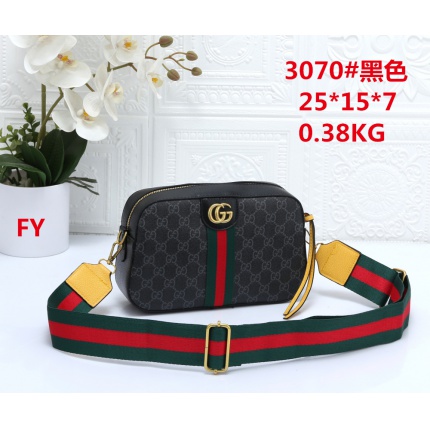Gucci Cross Bags in 201007