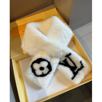 New Arrivals Louis Vuitton Fur Scarf in 201224