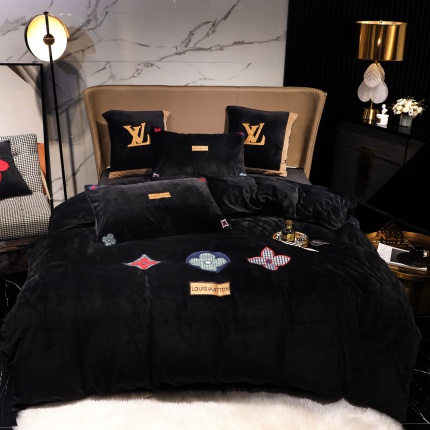 New Arrivals Louis Vuitton Bed Sheets in 201247