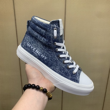 New Arrivals High quality Givenchy Sneakers For Men in 201304