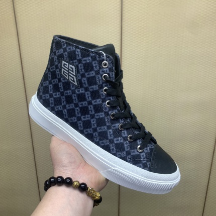 New Arrivals High quality Givenchy Sneakers For Men in 201305