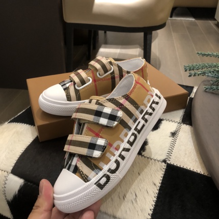 New Arrivals Burberry Kids Shoes in 201666