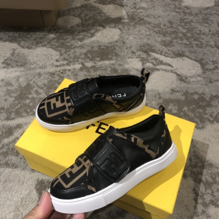 New Arrivals Fendi Kids Shoes in 201676