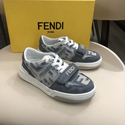 New Arrivals Fendi Kids Shoes in 201690
