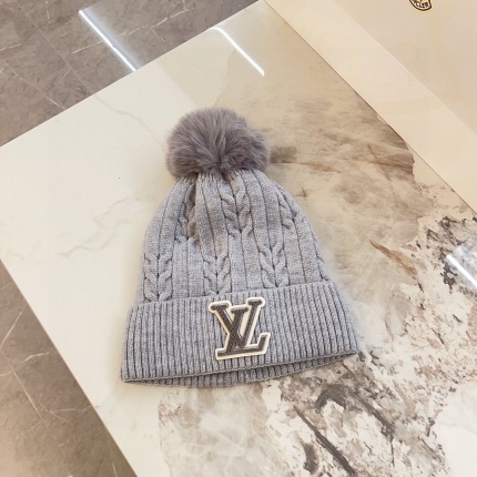 New Arrivals Louis Vuitton Damier Snug Beanie in 201751