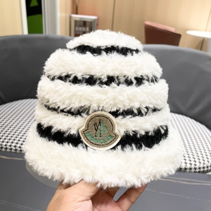 New Arrivals Moncler AAA quality Beanie in 201800