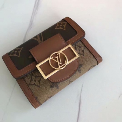 New Arrivals Louis Vuitton AAA quality Wallets in 201872