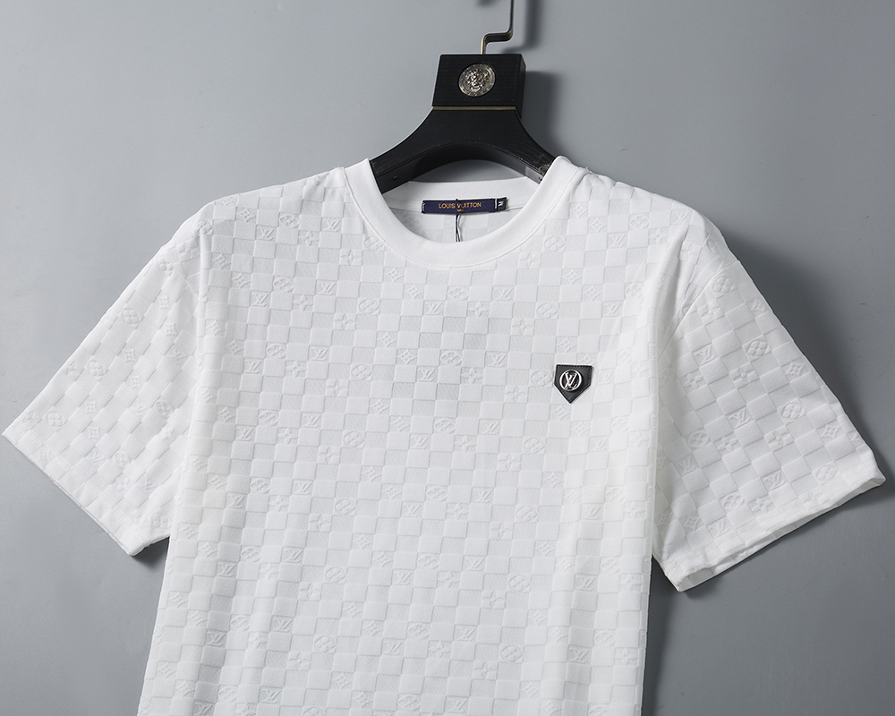 Cheap Louis Vuitton T-Shirts for Men in 201059, $25 USD- [IB201059] - Replica Louis Vuitton T-Shirts for Men