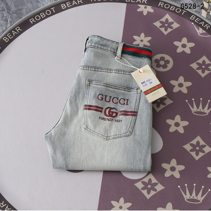New Arrivals Gucci Jeans For Men in 202042