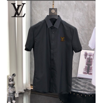 Louis Vuitton Short-Sleeved Shirts for Men in 202044