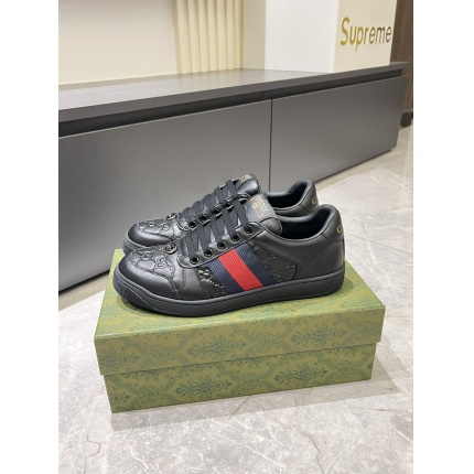 Gucci Casual Shoes For Men in 202108