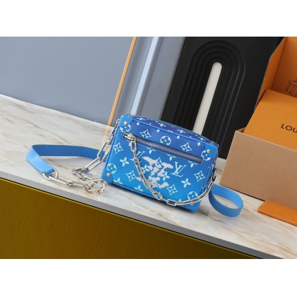 Louis Vuitton AAA quality Mini Handbags in 202140