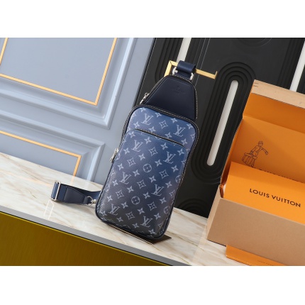 Louis Vuitton AAA quality CrossBody Bags in 202161